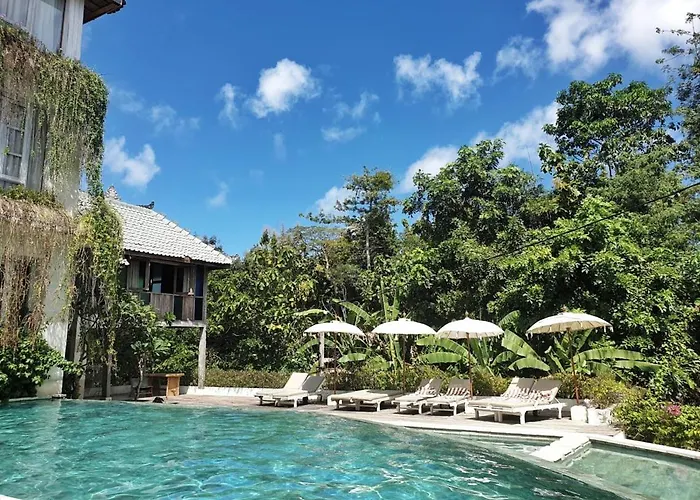Boho Bingin Beach Bali